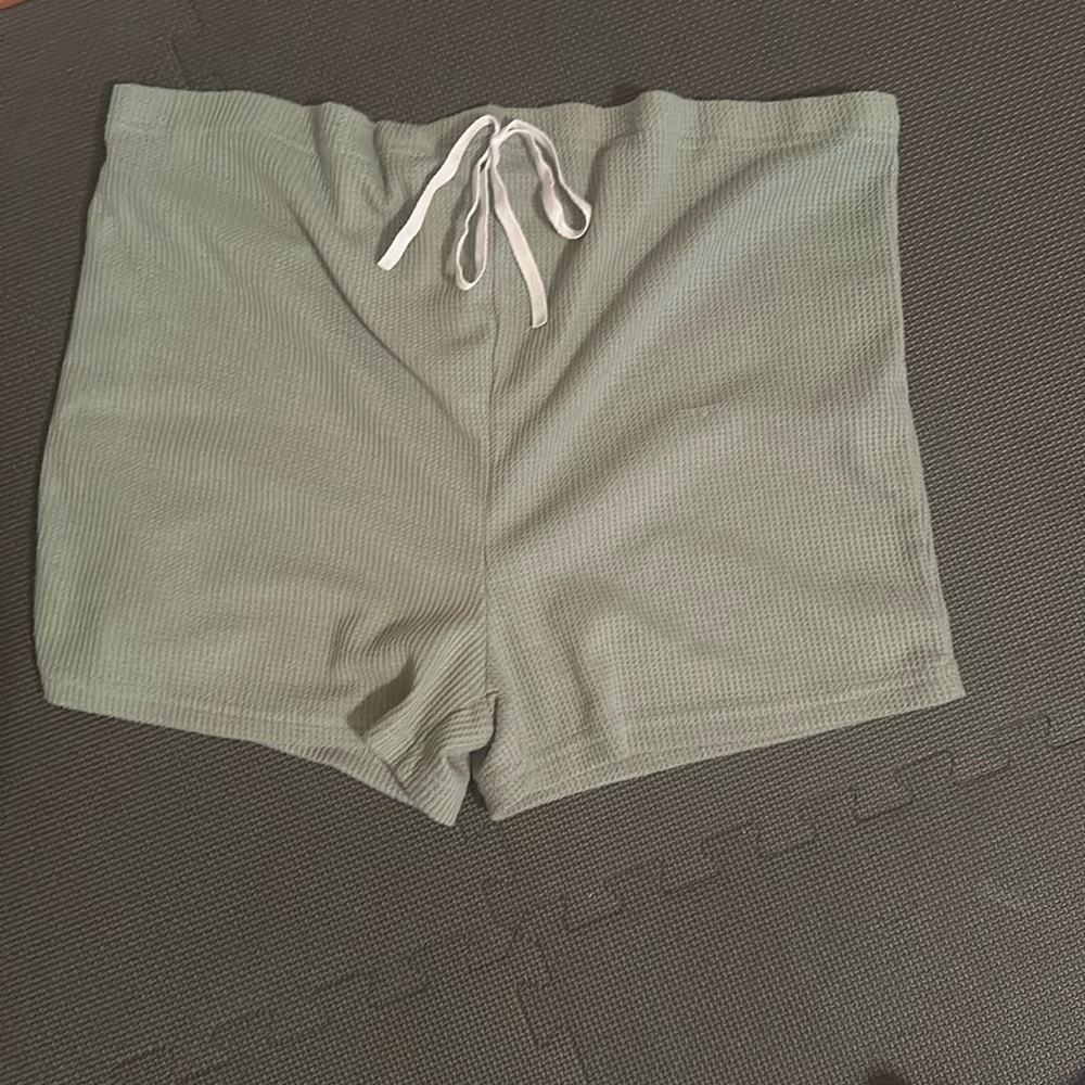 SHEIN Waffle knit adjustable maternity shorts size Large